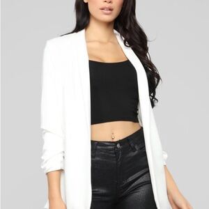 Fashion Nova The Celine Blazer in ivory with ruched sleeve size small NWT